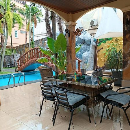 Villa Cologne​ @Nanai Villa Patong Екстериор снимка