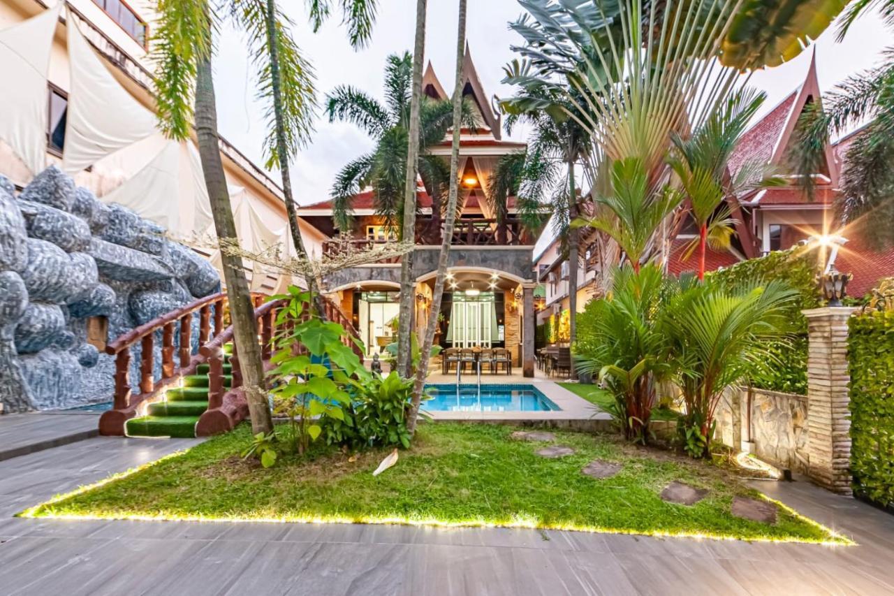 Villa Cologne​ @Nanai Villa Patong Екстериор снимка