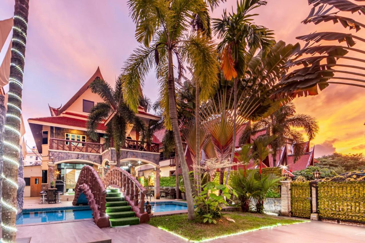 Villa Cologne​ @Nanai Villa Patong Екстериор снимка